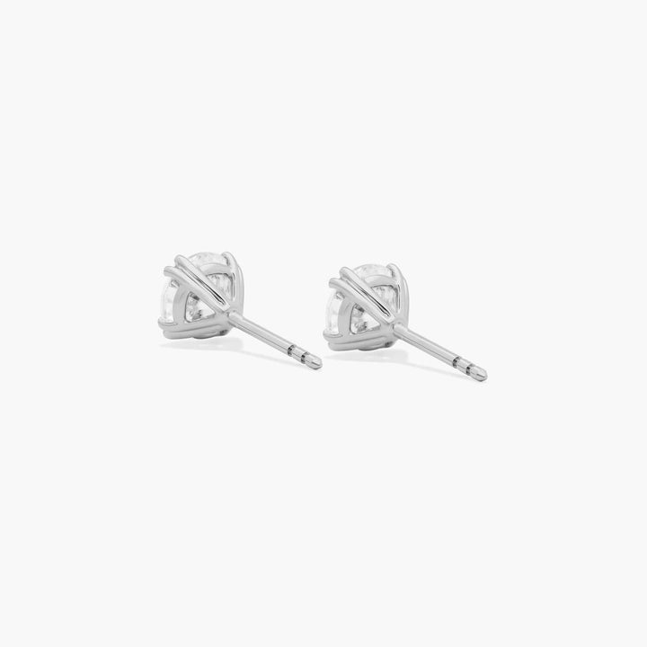 RYCROFT Double Prong Round Brilliant Diamond Stud Earrings